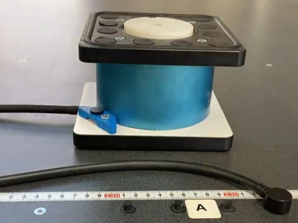 Single Vacuum Hose Pods